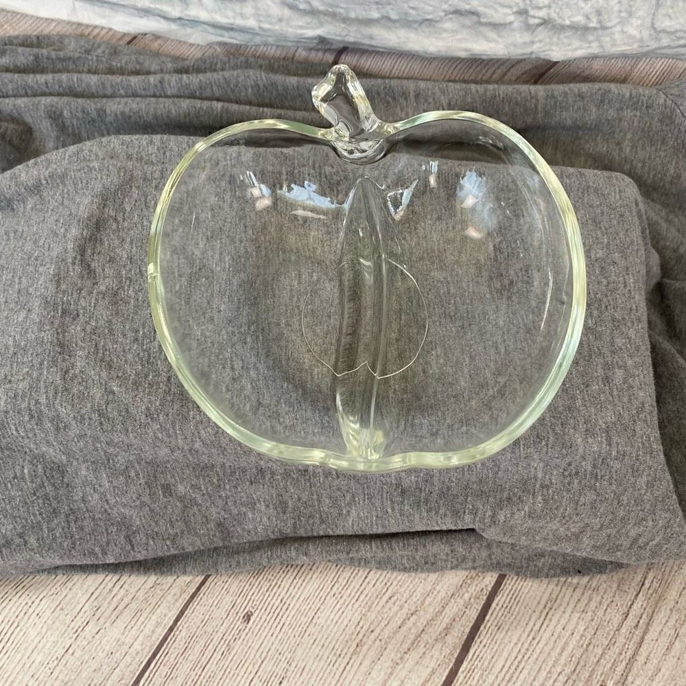 Glass apple clear candy dish 8.5”x9”